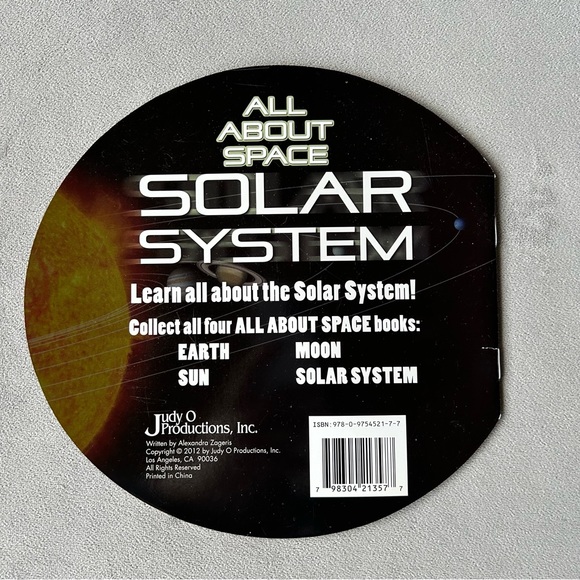 Set of 4 ~ All About Space ~ Books ~ Earth Sun Moon Solar System - Picture 10 of 12